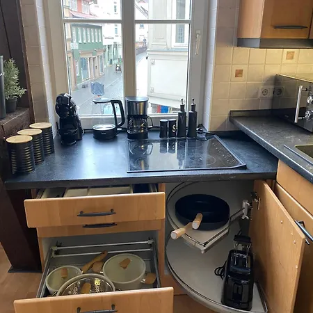 Apartment J22 - Fullhouse - - Fussgaengerzone - Netflix