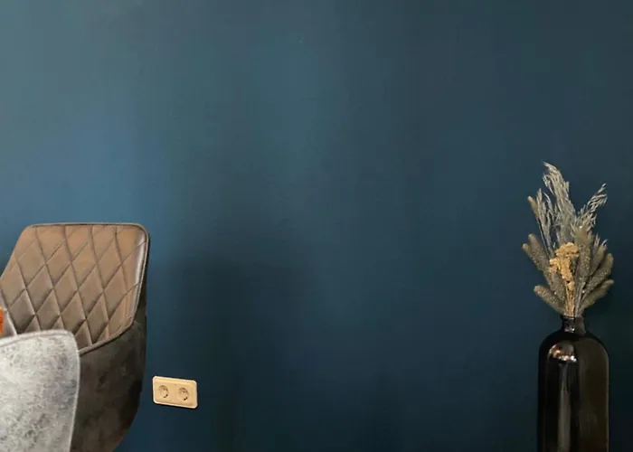 Apartment J22 - Fullhouse - - Fussgaengerzone - Netflix *