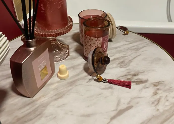 아파트 J22 - Fullhouse - - Fussgaengerzone - Netflix *